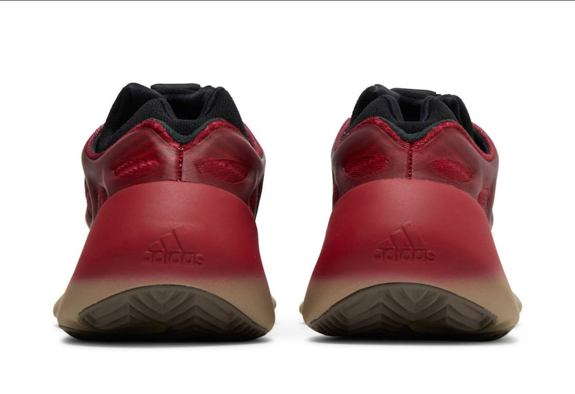 Boost 700 V3 Fade Carbon