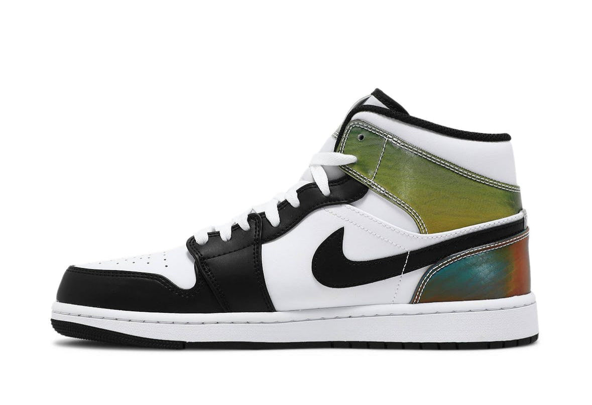 Jordan 1 Mid SE Heat Reactive Color Change
