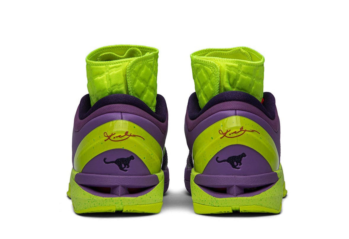 Zoom Kobe 7 Supreme Christmas