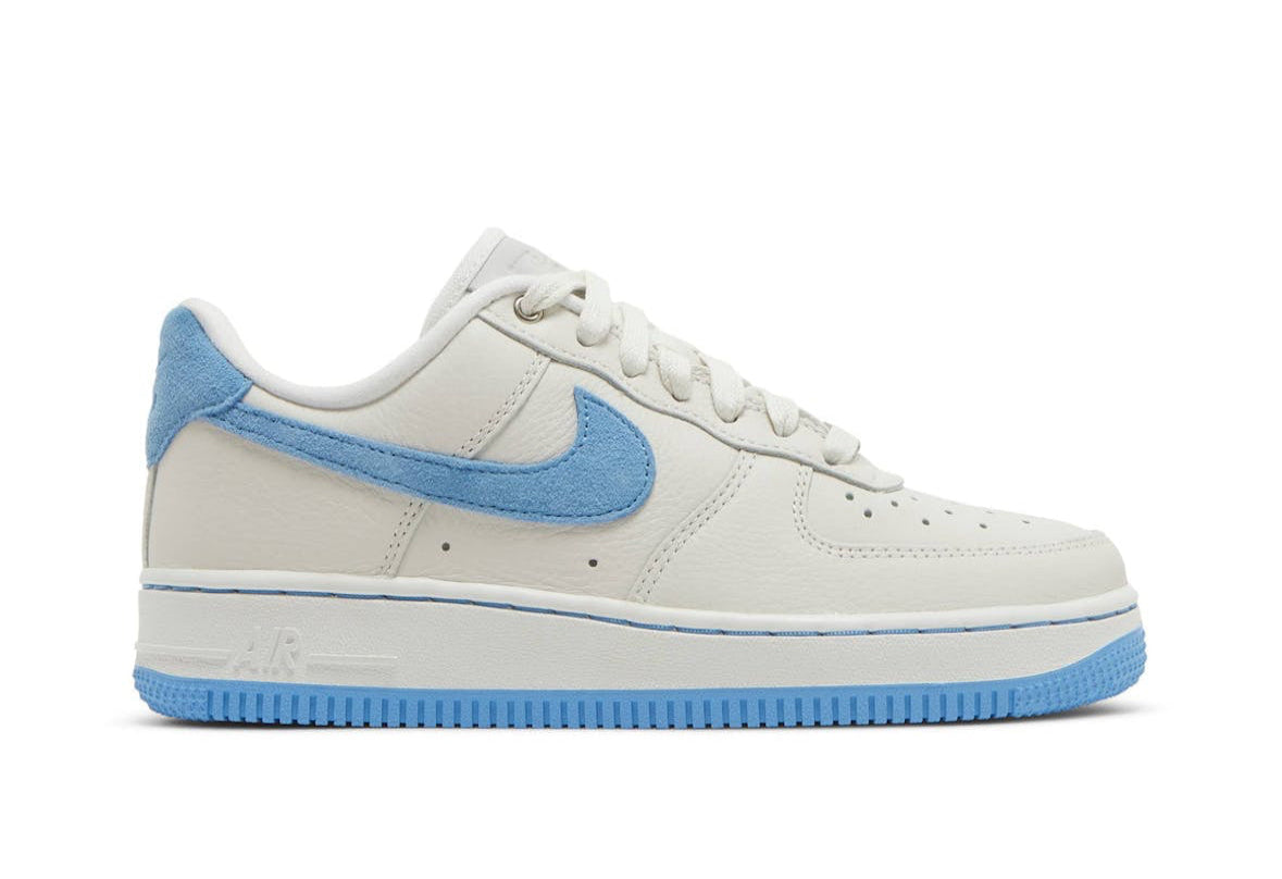 Air Force 1 LXX University Blue