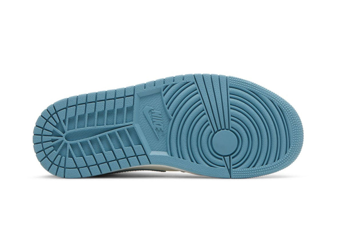 Jordan 1 Mid UNC