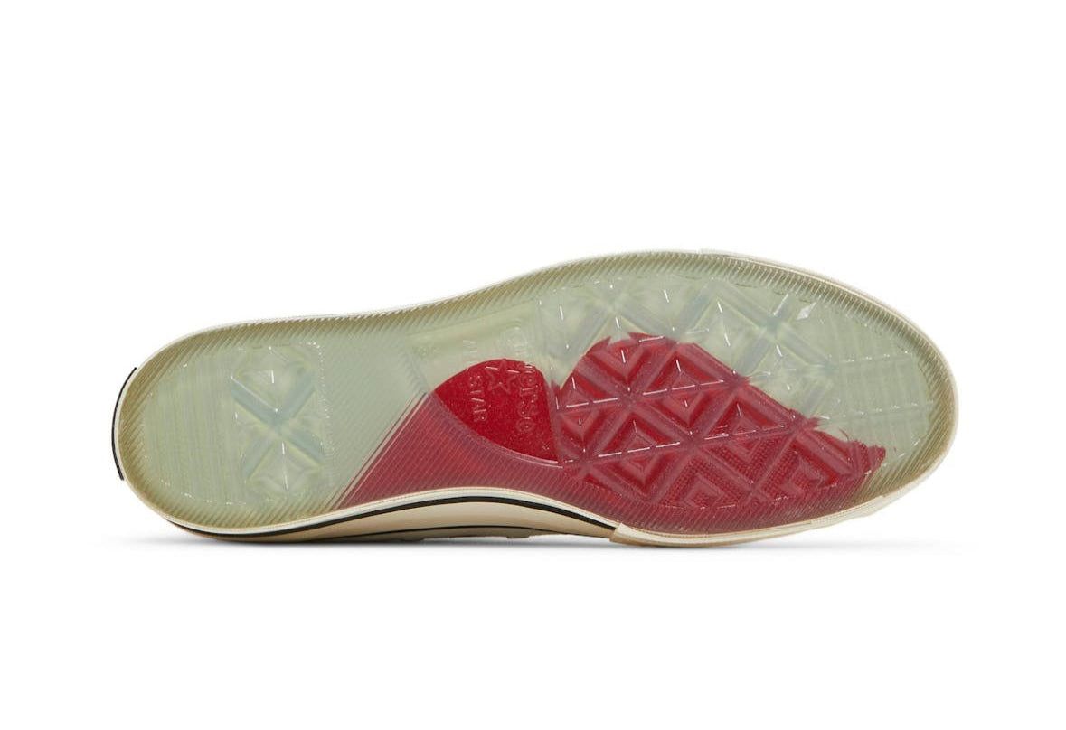 Chuck 70 Embroidered Lips High Vintage White