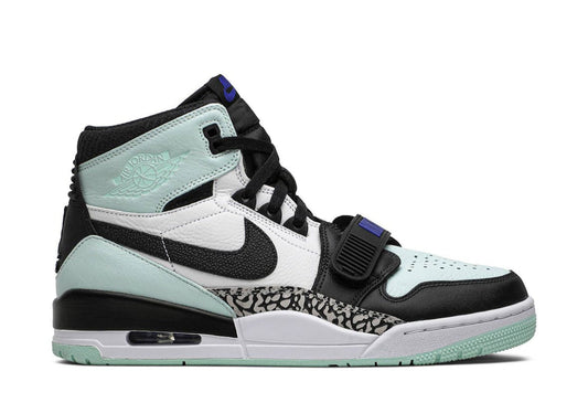 Jordan Legacy 312 Igloo