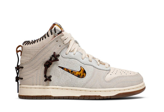 Dunk High Friends & Family
