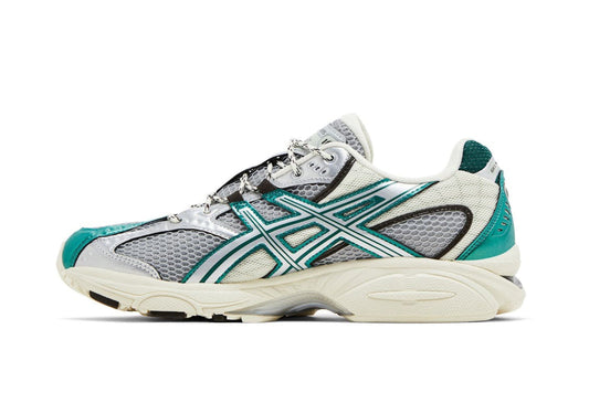 Gel-Nimbus 10.1 Silver Green Metallic