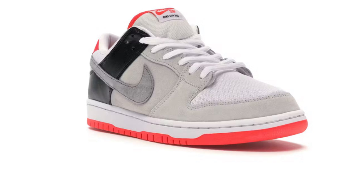 Nike SB Dunk Low AM90 Infrared