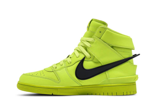 Dunk High Flash Lime