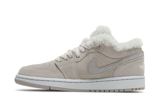 Jordan 1 Low SE Sherpa Fleece