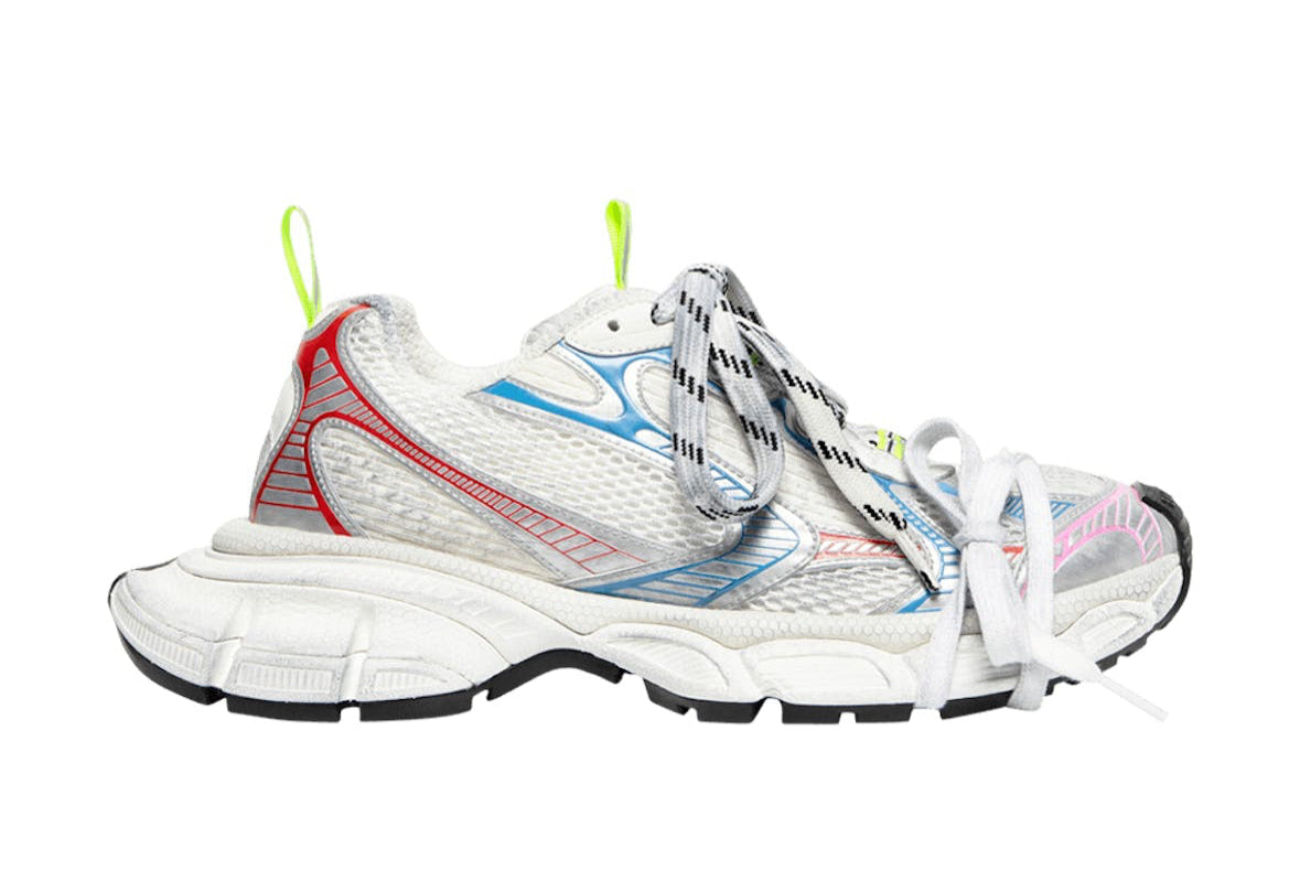 3XL Sneaker Worn Out White Blue Red