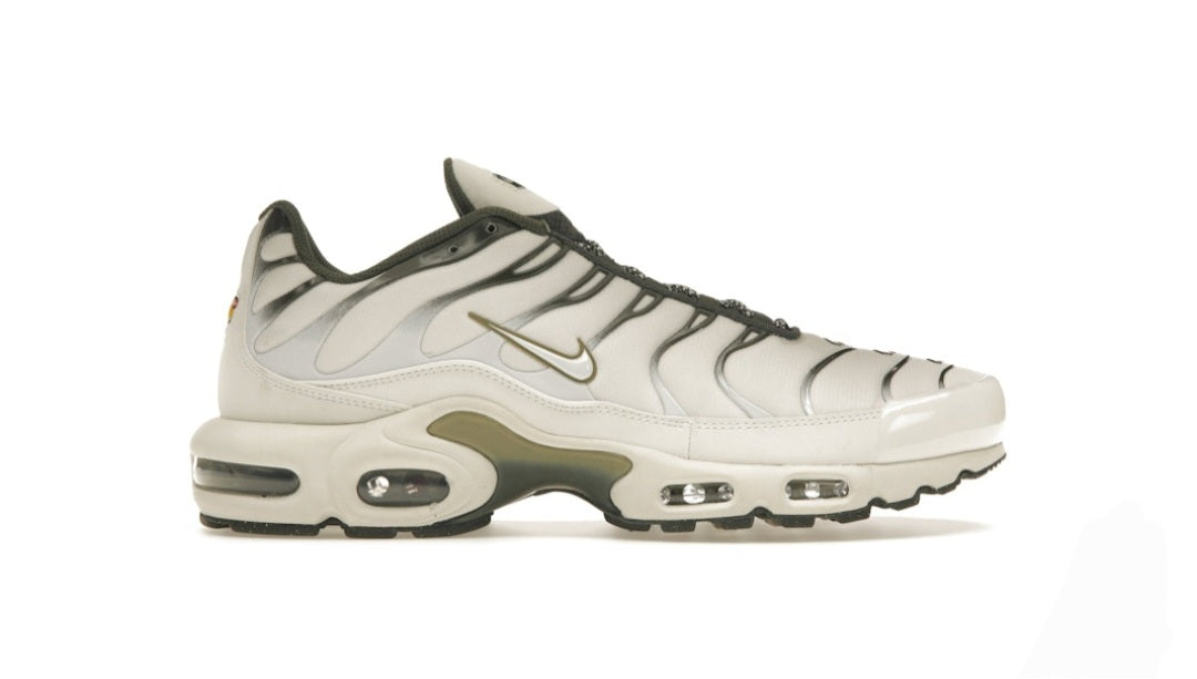 Nike Air Max Plus Phantom Neutral Olive