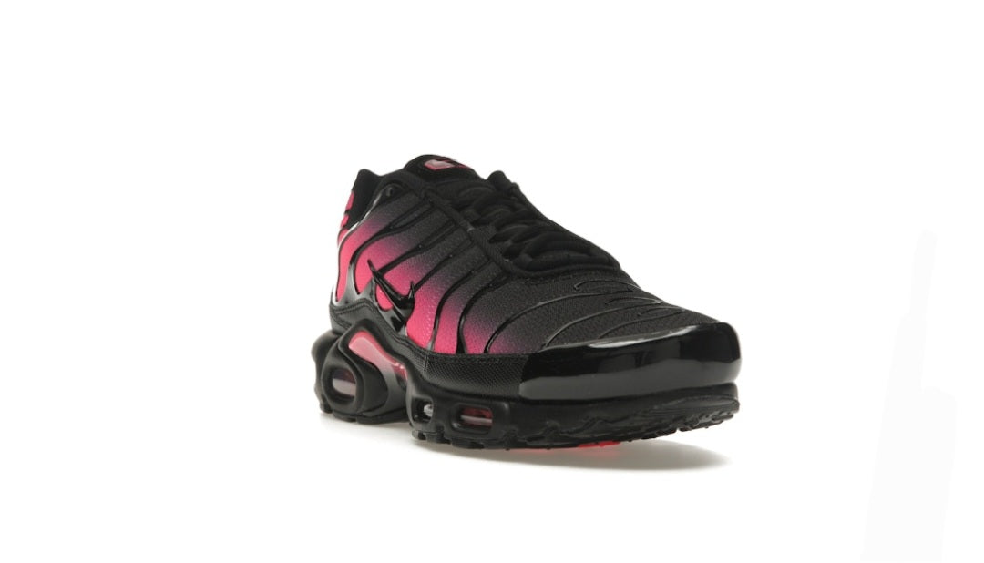 Nike Air Max Plus Black Laser Fuchsia